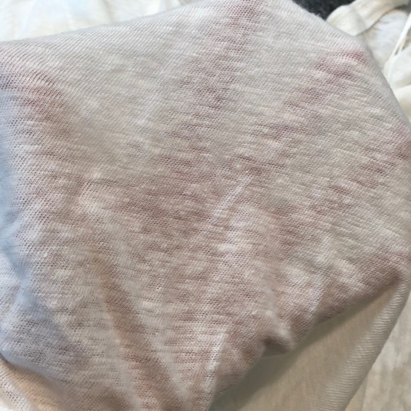 Free people linen v neck ivory color tee shirt - Picture 7 of 7